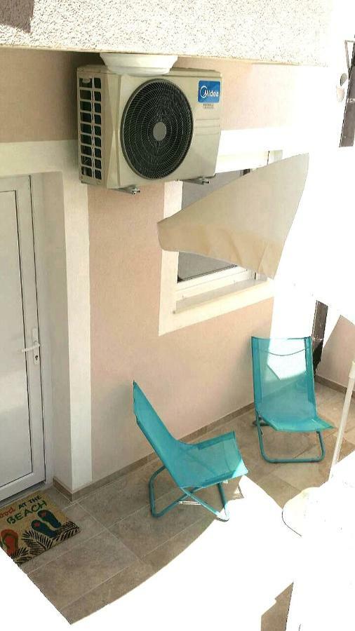Twins Apartment Pula Bagian luar foto